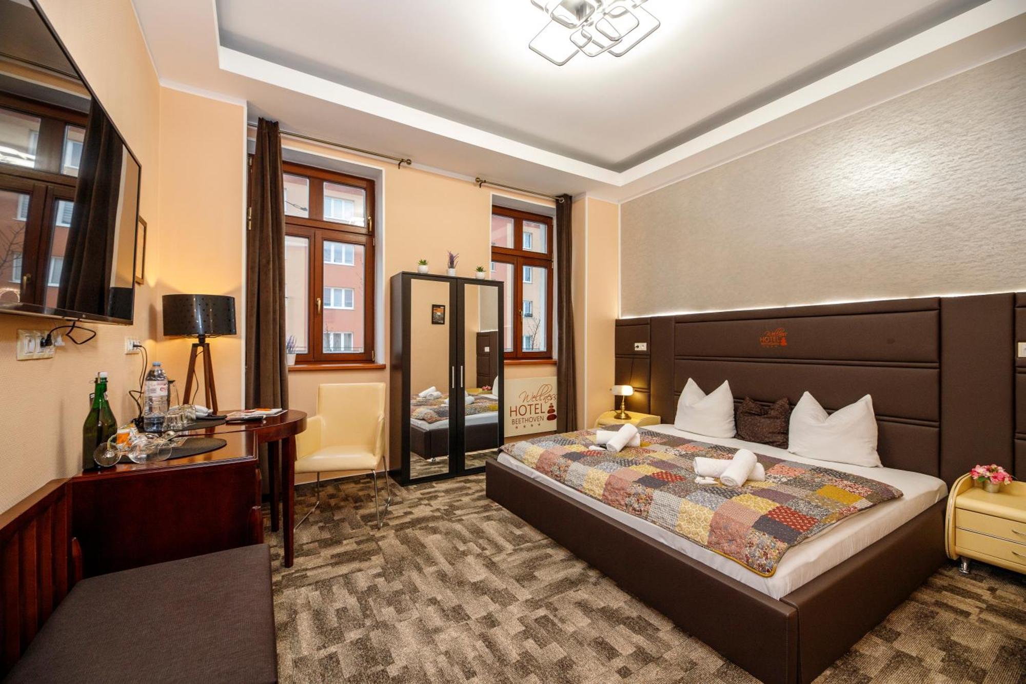 Wellness Hotel Beethoven Chomutov Dış mekan fotoğraf