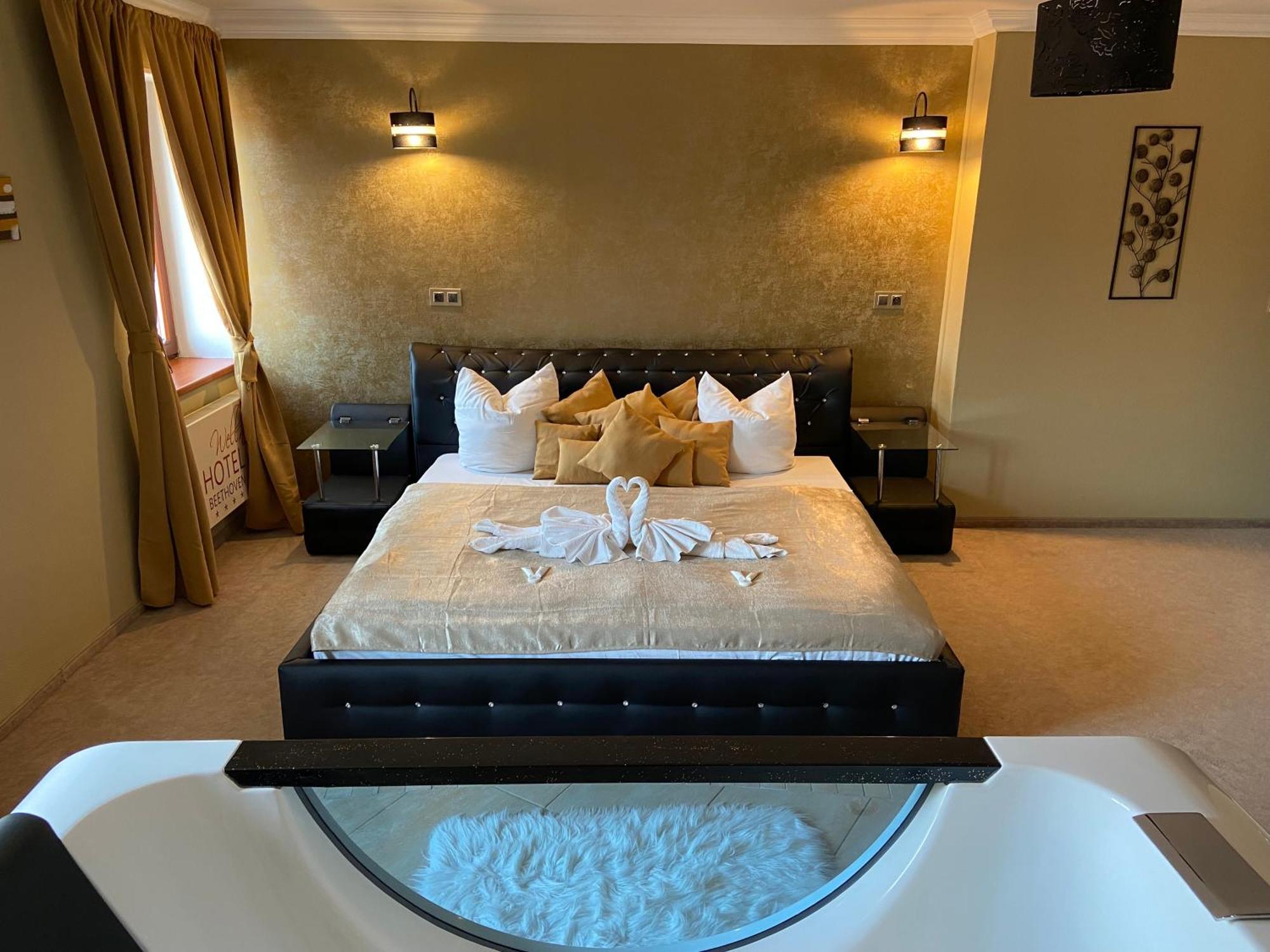Wellness Hotel Beethoven Chomutov Dış mekan fotoğraf