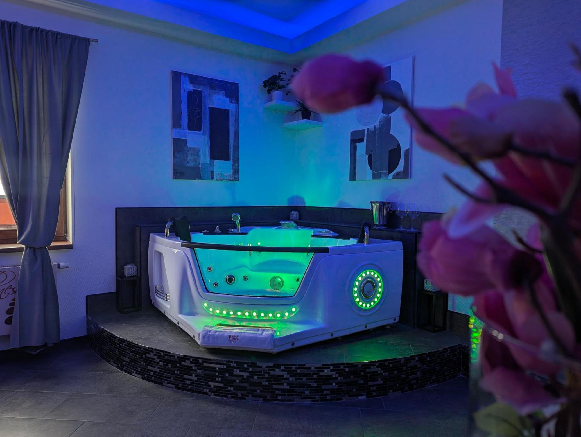 Wellness Hotel Beethoven Chomutov Dış mekan fotoğraf