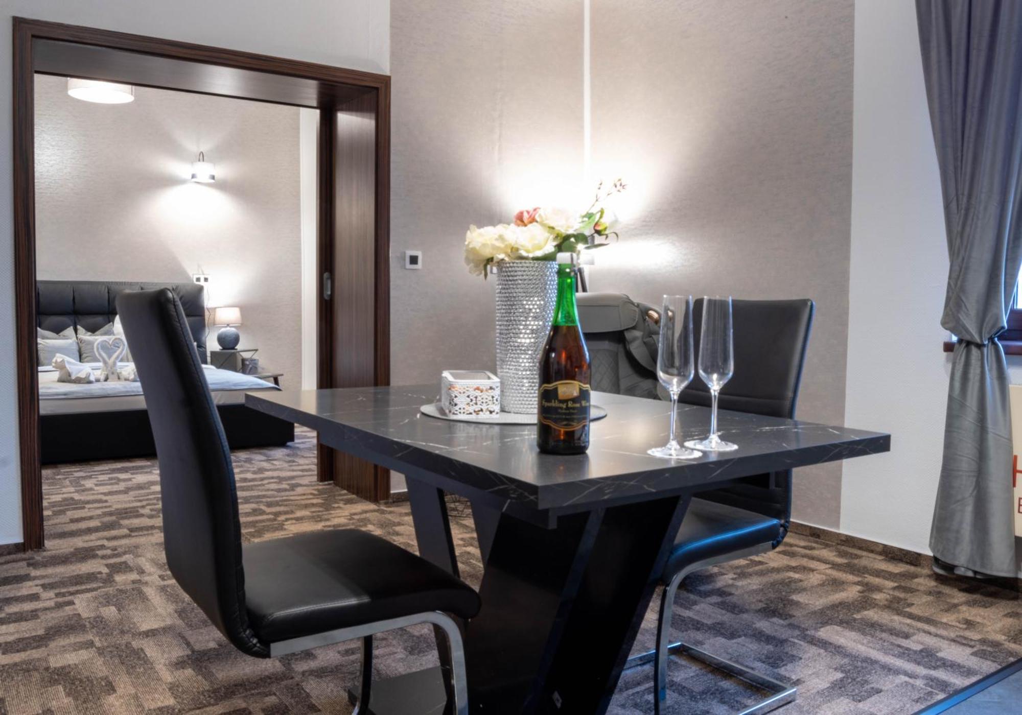 Wellness Hotel Beethoven Chomutov Dış mekan fotoğraf